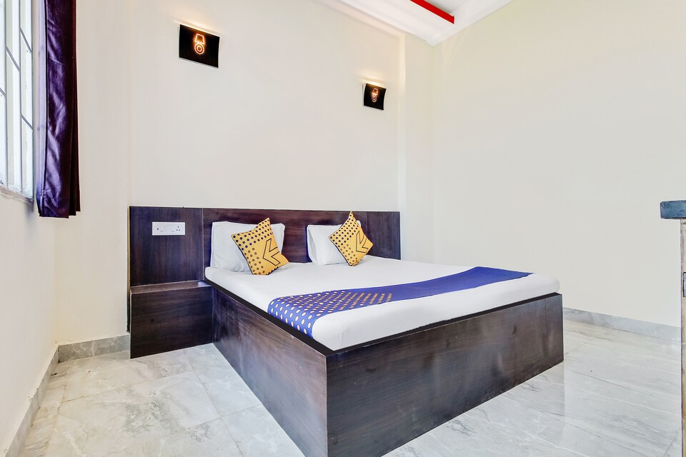 SPOT ON 61367 Hotel Zia, Jalna city, Jalna