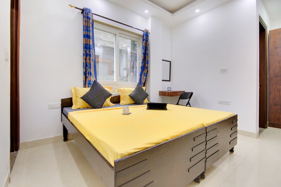 OYO LIFE DEL2058 Rajendra Place Metro Stn, Central Delhi West, Delhi