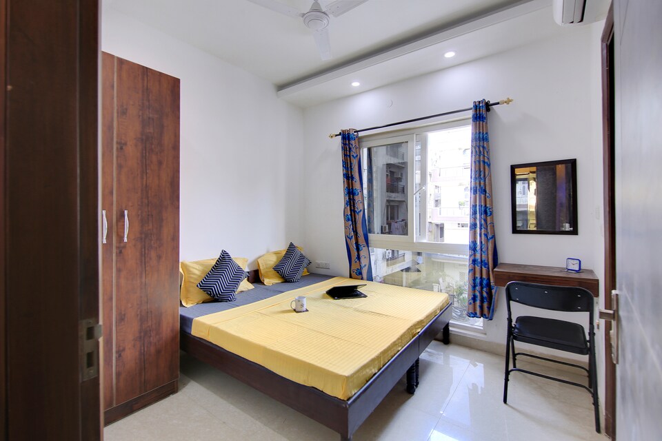 OYO LIFE DEL2058 Rajendra Place Metro Stn, Central Delhi West, Delhi