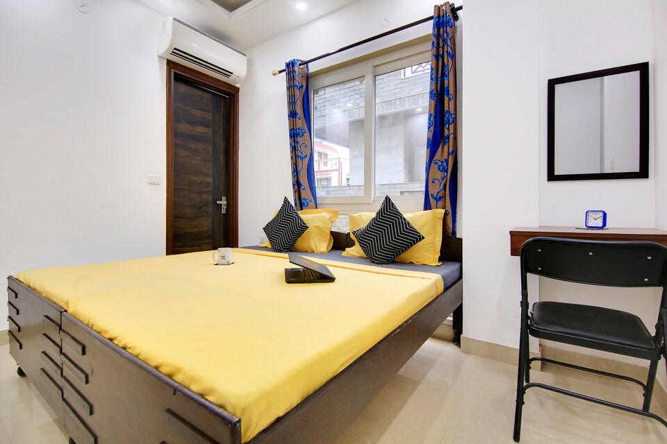 OYO LIFE DEL2058 Rajendra Place Metro Stn, Central Delhi West, Delhi