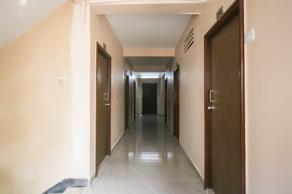 LIVE AS CHN1729, Central Chennai, Chennai