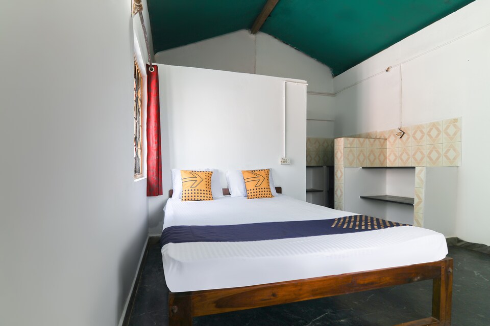 OYO 61383 Naik Guest House, Arambol Goa, Goa