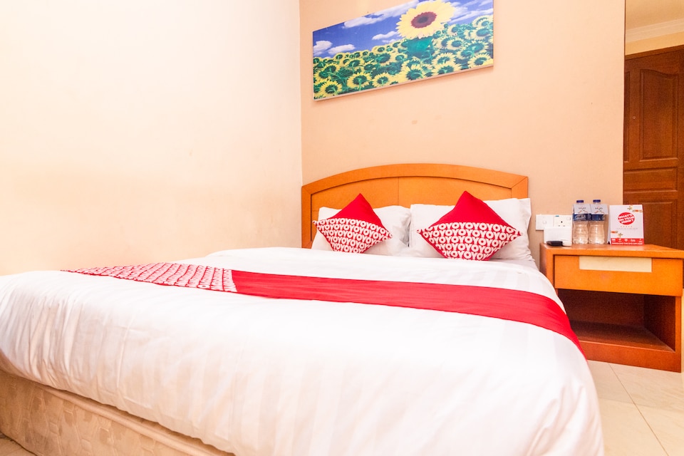 OYO 1671 D-one Hotel, Lubuk Baja, Batam