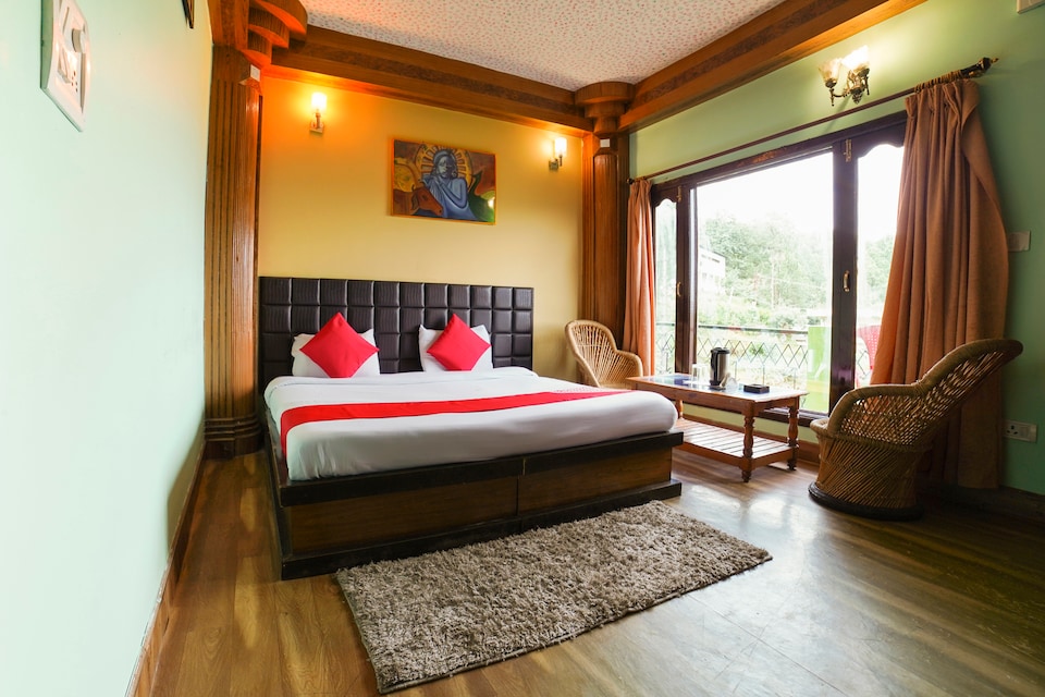 OYO 61419 Hotel Mystic Mountain, Kausani, Kausani