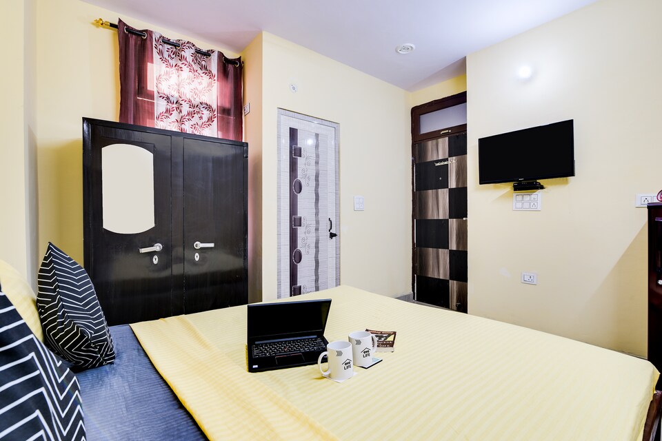OYO LIFE GRG1737 Palam Vihar Ext, Old Gurgaon, Gurgaon