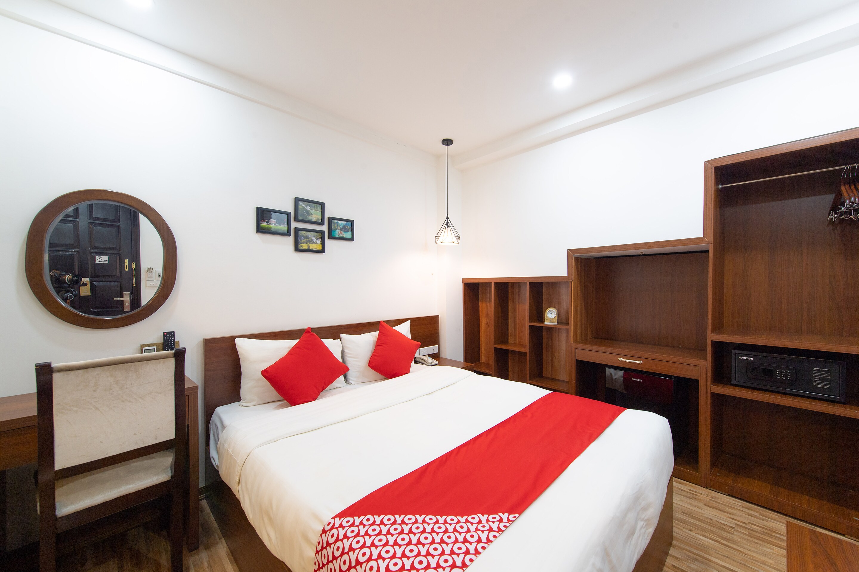 Oyo 388 Ibiz Hotel Premium Hanoi Book At 434069 Oyo - 
