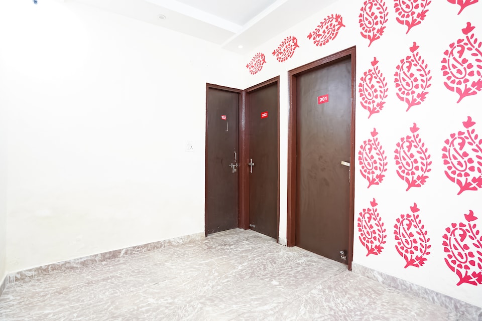OYO 61458 Palm Stay, Dwarka Delhi, Delhi