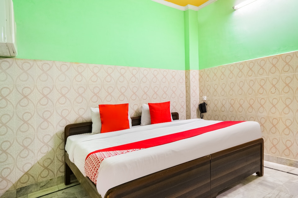 OYO 61467 Hotel Omkar, Har Ki Pauri Haridwar, Haridwar