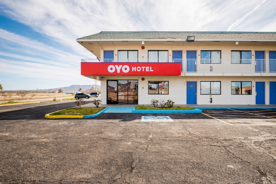 OYO Hotel Willcox, C85602, Willcox AZ