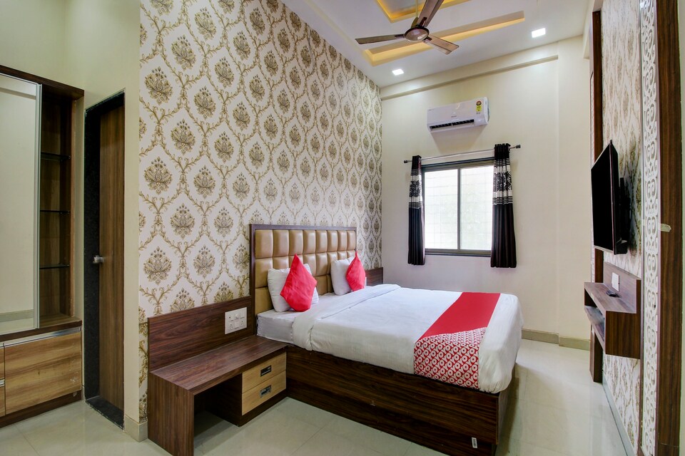OYO 61471 Hotel Vishal Executive, Ashti, Beed