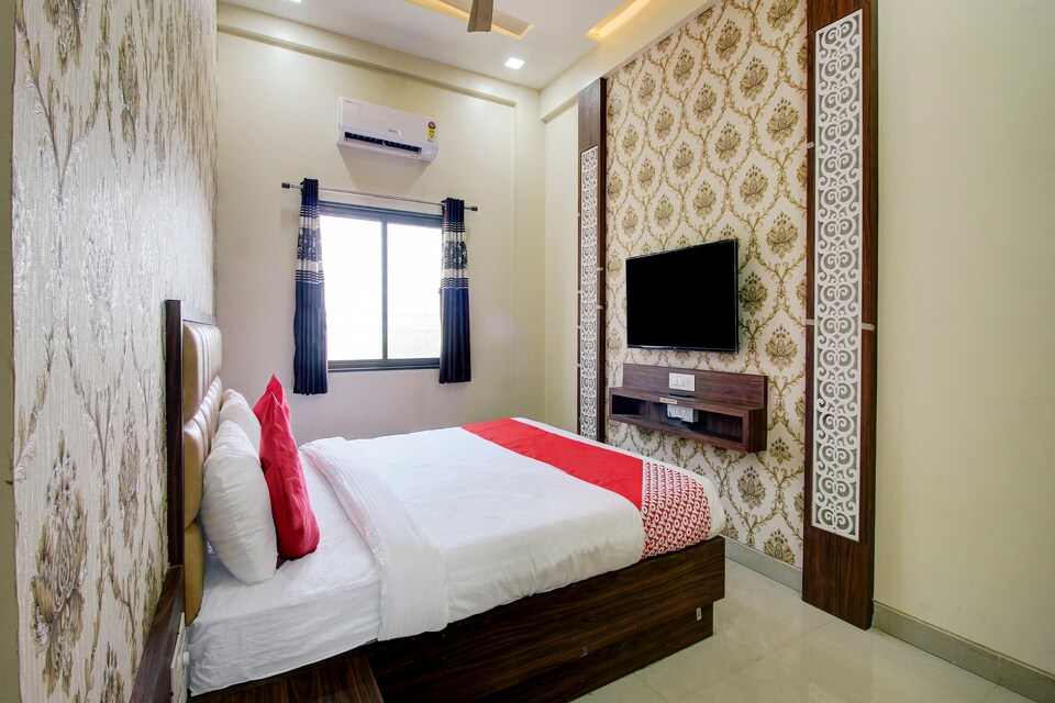 OYO 61471 Hotel Vishal Executive, Ashti, Beed