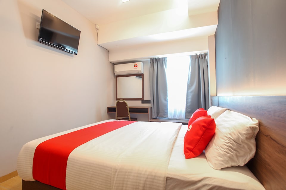OYO 89443 Lumut Hotel, Lumut, Manjung