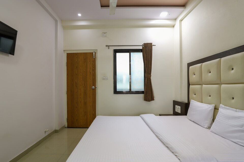 SPOT ON 61486 Silver Guest House , Petlad Road Nadiad, Nadiad