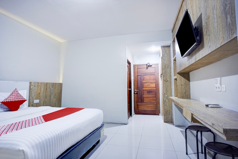 Collection O Gapura Hotel Near Parapat Penatapan Danau Toba, Simalungun, Toba Samosir