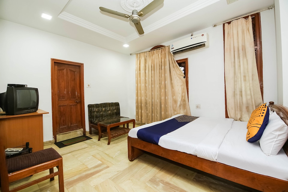 SPOT ON 61500 Hotel Gss, Katni, Katni