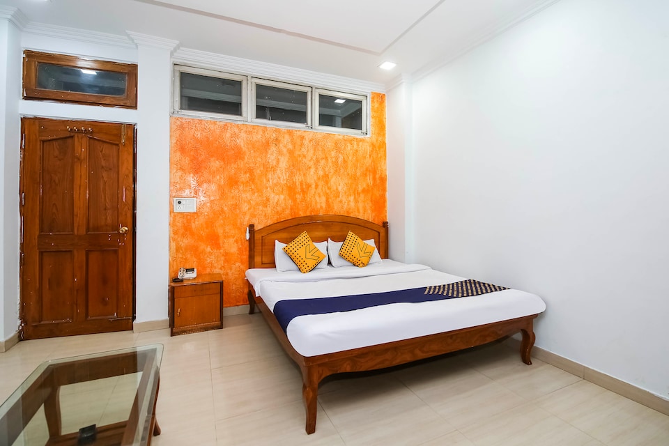 SPOT ON 61500 Hotel Gss, Katni, Katni