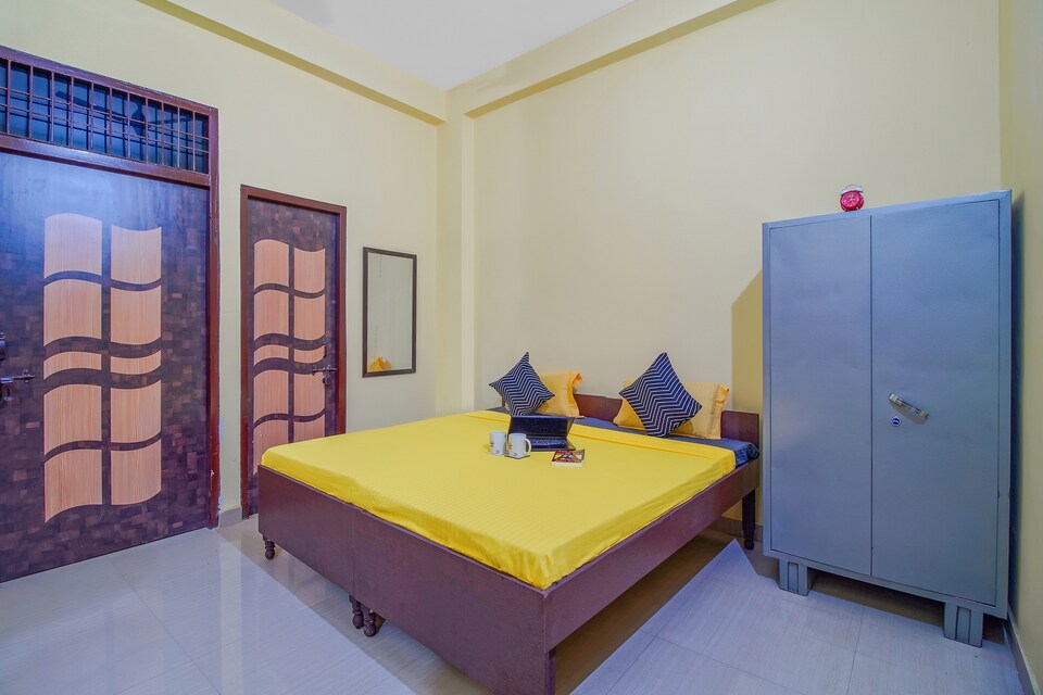 OYO LIFE GRG1740 Badshahpur, Sohna Road, Gurgaon