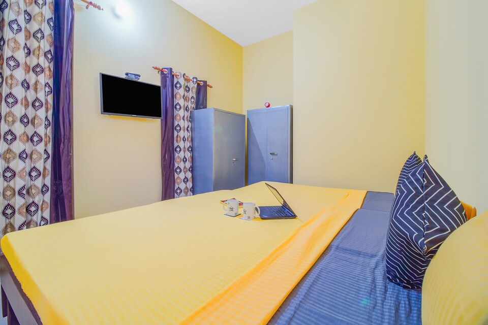 OYO LIFE GRG1740 Badshahpur, Sohna Road, Gurgaon