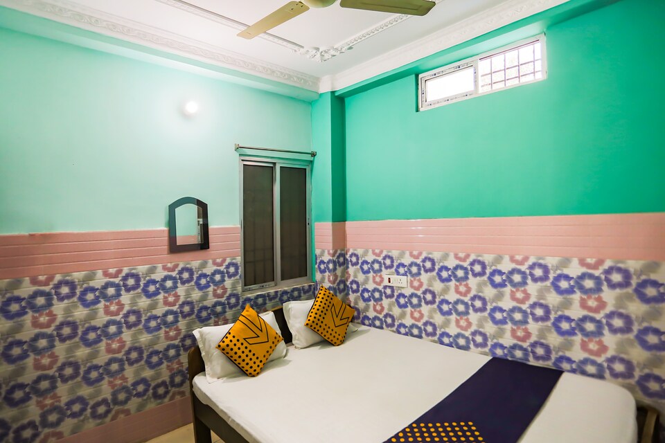 OYO 61524 Hotel Galaxy Inn, Deoghar, Deoghar