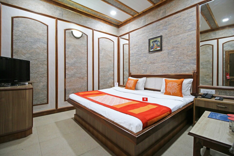 OYO 5000 Home Stay near Mall Road, Mall Road Nainital, Nainital