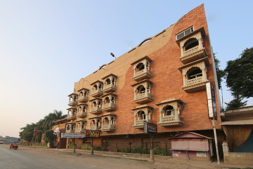 OYO 61547 Hotel Raj Palace, Katni, Katni