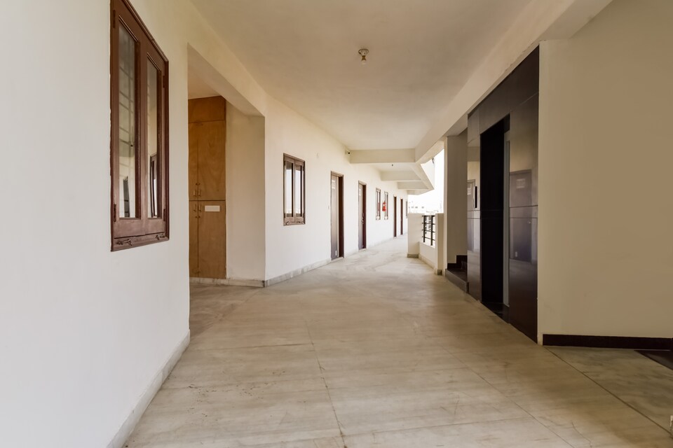 OYO Hotel Grand Sita Blue, Goverdhan Sagar, Udaipur