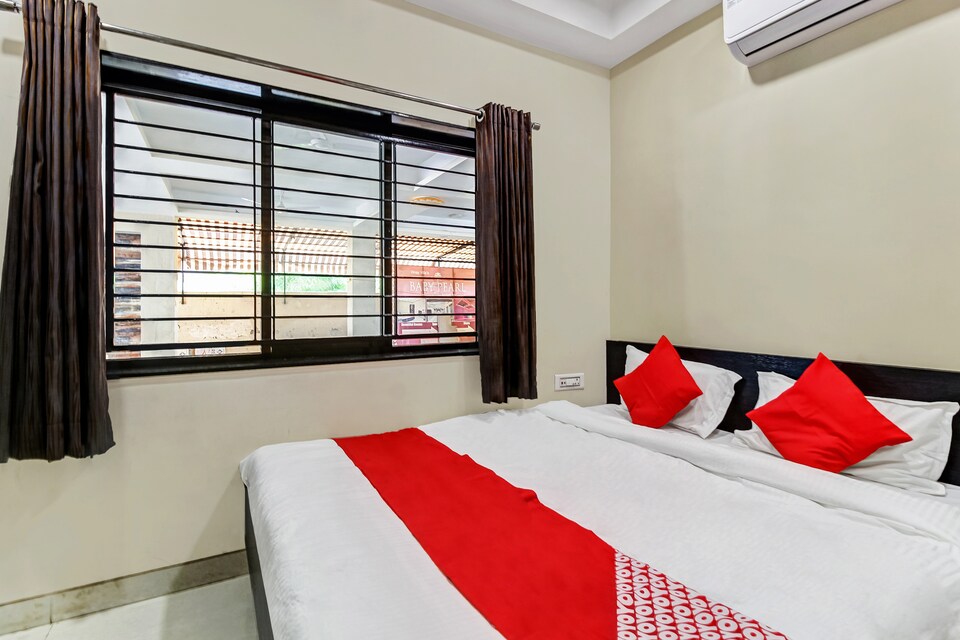 OYO 61565 Baby Pearl, Amravati, Amravati
