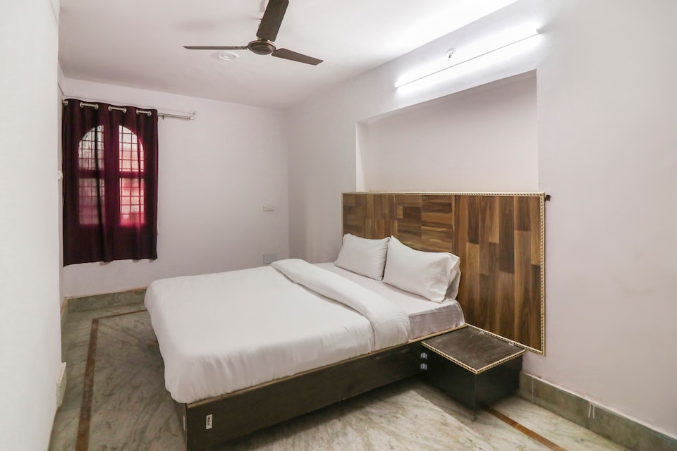 Live on DHN852, Dehradun ISBT, Dehradun