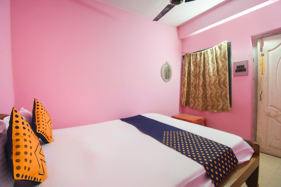 SPOT ON 61597 Debashram, Mayapur, Mayapur