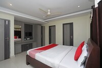 OYO Shree Anaya Boutique Hotel