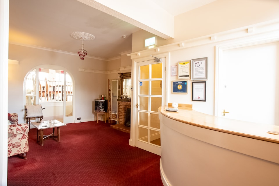 OYO Cliffemount Hotel, York, Whitby