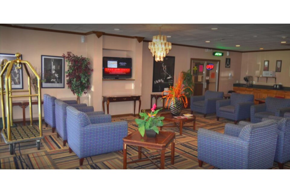 OYO Hotel Memphis Oakville, C38118, Memphis