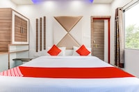 OYO Hotel Holy Ganges View