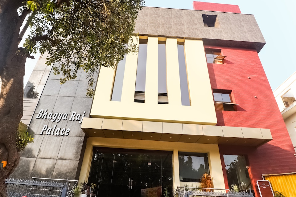 Capital O 61658 Bhagya Raj Palace, Fazal Ganj Kanpur, Kanpur
