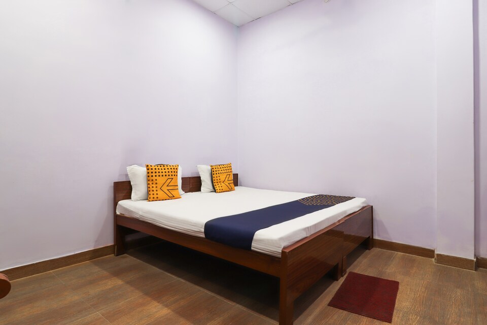 SPOT ON 61660 Vandana Guest House, Hardoi, Hardoi