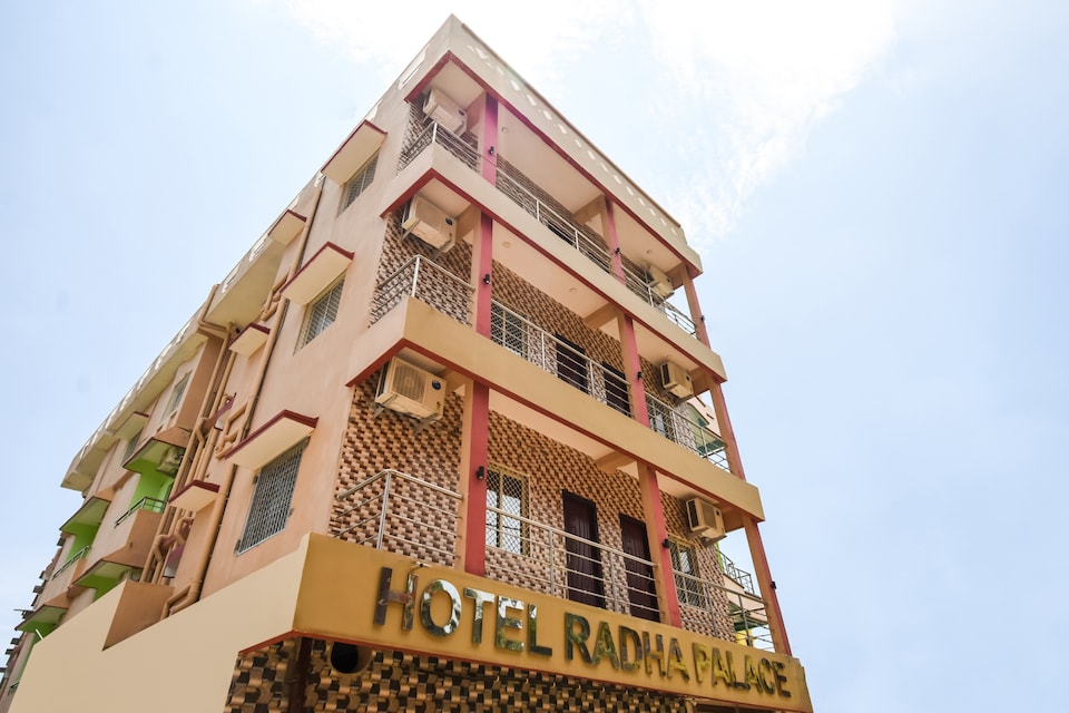 OYO 61661 Radha Palace , Swargdwar Puri, Puri