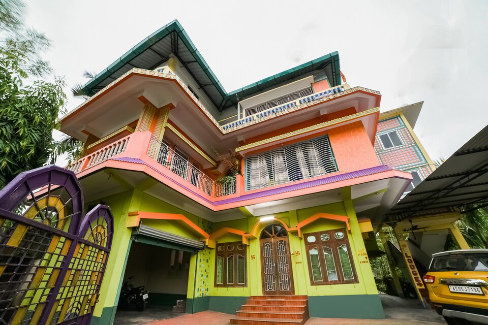 SPOT ON 61674 Nayoni Lodge, Bokakhat, Golaghat