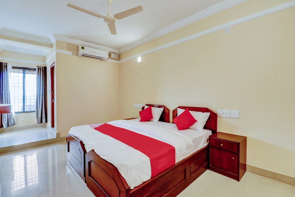 OYO 61675 Ashiyana Inn, Balmatta Kankanady, Mangalore