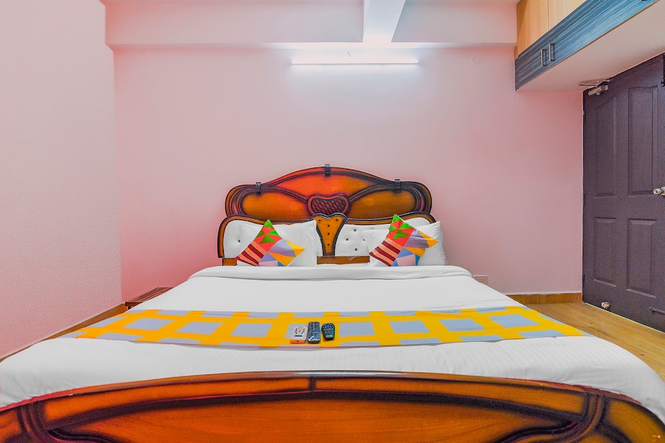 Live as CHN1769, Velachery, Chennai