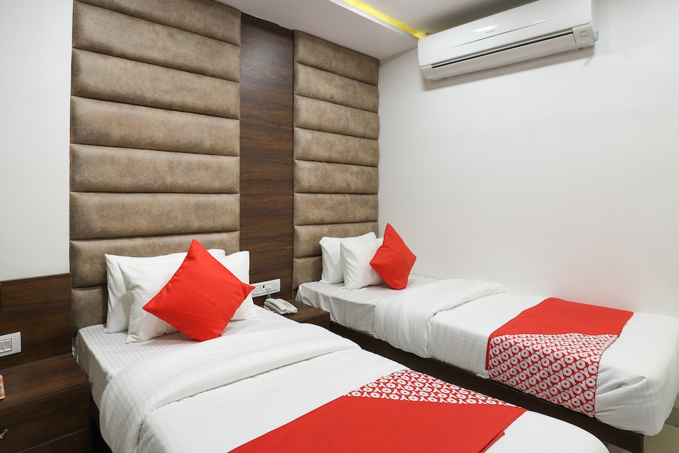 OYO 61697 Hotel Dream Villa, SP Ring Road Sarkhej, Ahmedabad