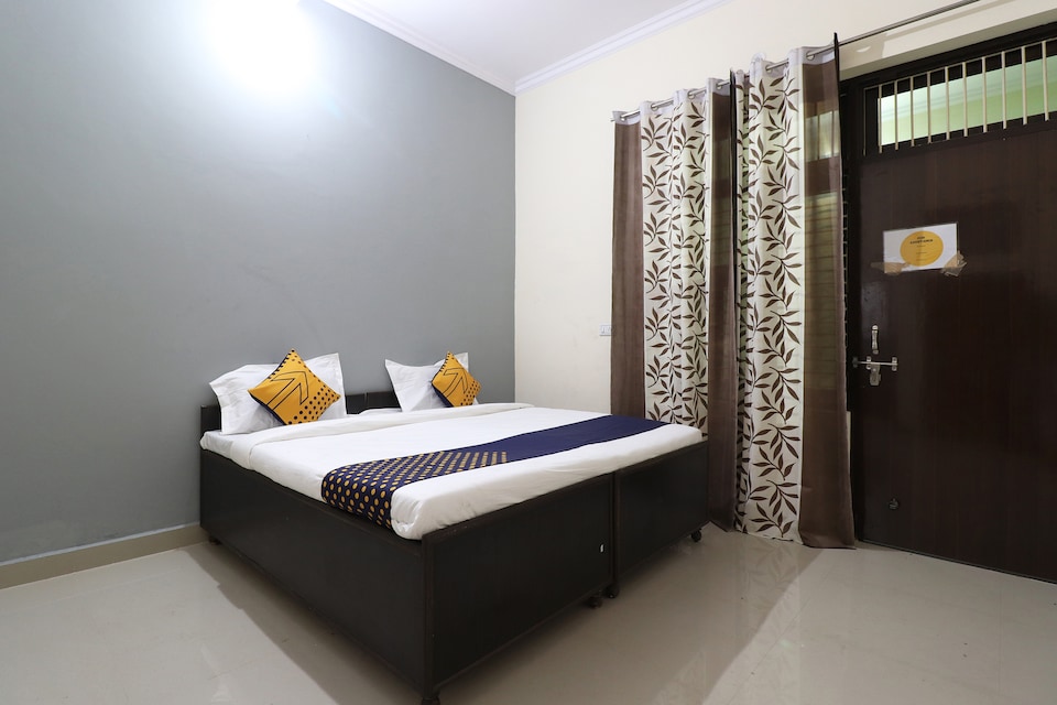 SPOT ON 61716 Rao Hotel, Old Gurgaon, Gurgaon