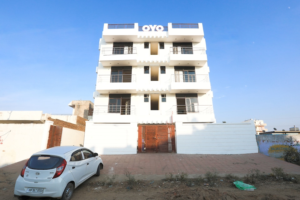 Hotel O Rajmahal Residency Hotel, Bhiwadi, Bhiwadi