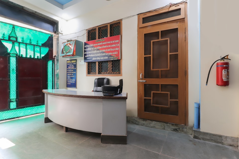 SPOT ON 61743 Hotel Manas, Hardoi, Hardoi