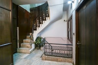 Hotel O by OYO Rr Residency