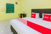 OYO 1701 Bagus Inn