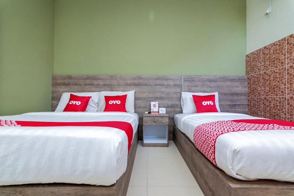 OYO 1703 Terang Bintang Hotel, Sungai Jodoh, Batam