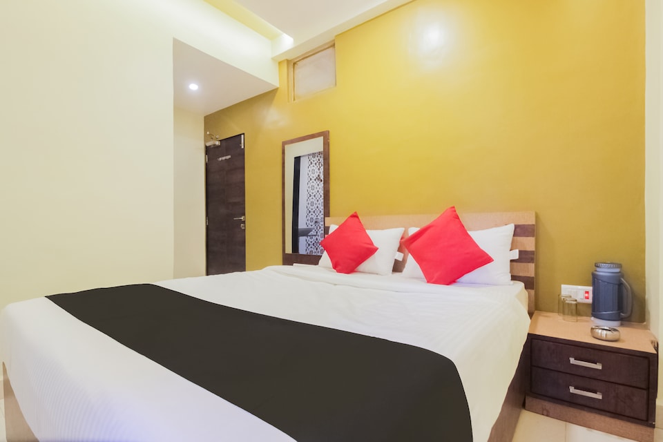 Capital O 61803 Sagar Lodge, Alibag- Kashid- murud, Alibag