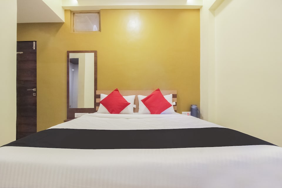 Capital O 61803 Sagar Lodge, Alibag- Kashid- murud, Alibag