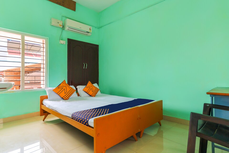 OYO 61820 Zaina Tourist Home, Kollam, Kollam