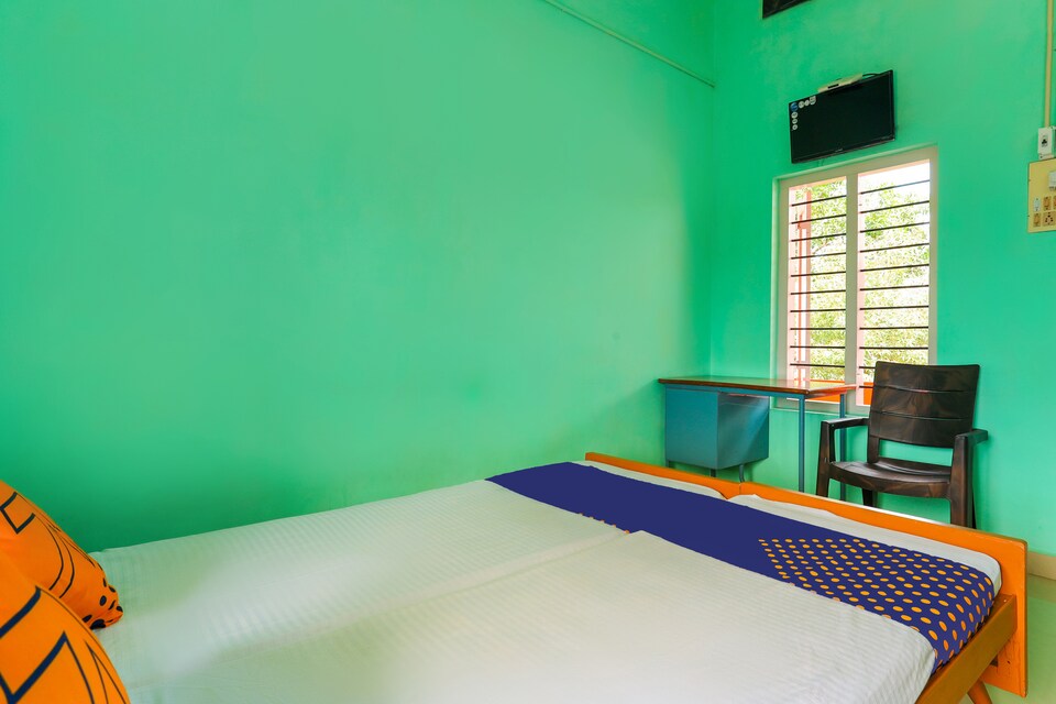 OYO 61820 Zaina Tourist Home, Kollam, Kollam